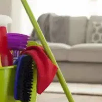نظافت منزل به یک خانم برای نظافت منزل نیازمندم