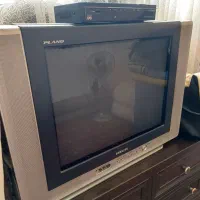 تلویزیون با دستگاه دیجیتال