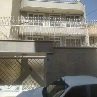 فروش3طبقه ویلایی شیک تالار بعد از چهار راه صباحی|فروش خانه و ویلا|اصفهان, خواجه عمید|دیوار