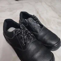 کفش کار لندروور و کفش کارپادکس سایز ۴۳|کیف، کفش، کمربند|فردیس, خیام غربی|دیوار