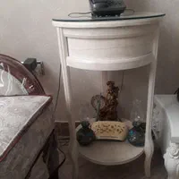میز تلفن در حد نو
