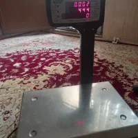 ترازو دیجیتالی محک