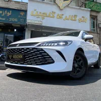 بی وای دی چین پلاس