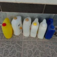 ظروف خالی مایع ظرفشو وشیر خشک