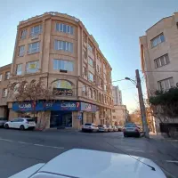 ۷۸ متر / اداری / مناسب آرایشگاه ، مطب ، مزون و