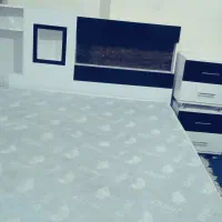 تخت وپاتختی|تخت و سرویس خواب|آشخانه, |دیوار