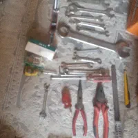اچاررها و لوازم یکجا فروخته میشود