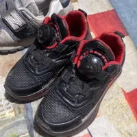 تعدادی لباس برند