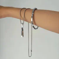 ست گردنبند و بنگل پیچ خورده