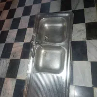 سینک استیل دوتایی با شیر و لوله های اتصال زیر|مصالح و تجهیزات ساختمان|زاهدان, |دیوار