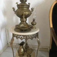 سماور برنجی میز برنجی