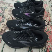 کتونی بروکس سایز42