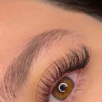 کاشت مژه ولیفت ابرو و لمینت مژه