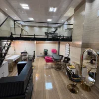 استخدام سالن زیبایی