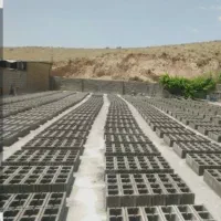 بلوکه سیمانی ته بسته