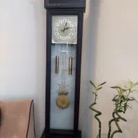 ساعت ایستاده مدل کلاسیک و شیک