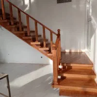 ساخت ونصب انواع پله های باکس دو محور و معلق و گرد|خدمات پیشه و مهارت|شهریار, شهرک شاهد|دیوار