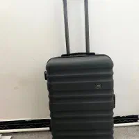 چمدان نشکن سایز متوسط