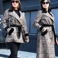 راسته دوز،زیگزال دوز،وسط کار،دگمه مادگی زن