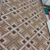 موکت و گل تازه‌ی سبز|کلکسیون اشیاء عتیقه|بومهن, |دیوار