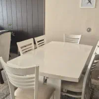 میز ناهارخوری