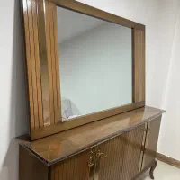 آینه وکنسول