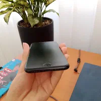 آیفون SE 2020 & مشکی 128 گیگ|موبایل|مشهد, شهرک رازی (شهرک غرب)|دیوار