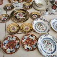 فانوس بشقاب قفل چراغ و ظروف قدیمی