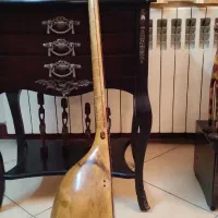 تنبور کلکسیونی اسدالله گهواره