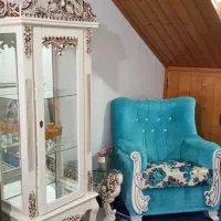 فروش فوری مبل 7نفره به همراه بوفه و3 عدد عسلی