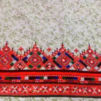 گل دوزی لباس بلوچی تضمین ضرافت