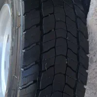 لاستیک نیسان سیمی با رینگ ترک در حد نو|قطعات یدکی و لوازم جانبی|رودبار, |دیوار