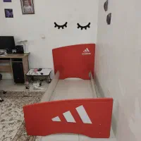 تخت نوجوان جنس شرکتی