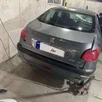 206 اس دی تصادفی