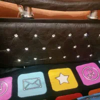 تخت یکنفره چرم شیک درحد نو