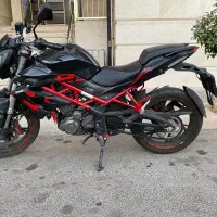 بنلی ۲۵۰ نیو فیس