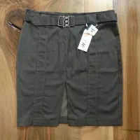 دامن کاملا نو و تگ دار