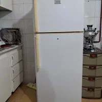 یخچال و تلویزیون