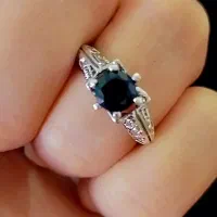 سه تا انگشتر  و دوتا پلاک|جواهرات|رباط‌کریم, رباط‌کریم|دیوار