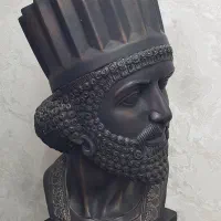 مجسمه کنار سالنی|مجسمه، تندیس، ماکت|کرمانشاه, |دیوار