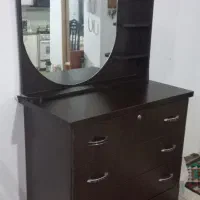 میز آرایش دراور  سالم و جا دار|جاکفشی، کمد، دراور|شیراز, سعدیه جنوبی|دیوار