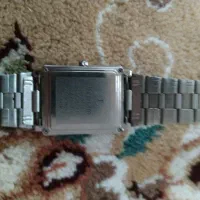 ساعت مچی|ساعت|میانه, |دیوار