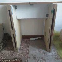میزکار یاکیس کامپیوتر یاگلدان