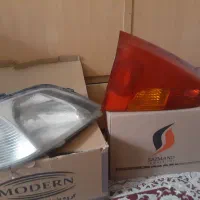 دو عدد چراغ جلو و دو عدد چراغ عقب ال ۹۰