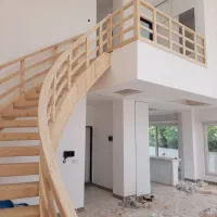 ساخت و اجرای راه پله چوبی|خدمات پیشه و مهارت|قائم‌شهر, |دیوار