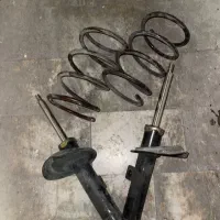 فنر اسپرتی ۲۰۶ و چراغ جلو