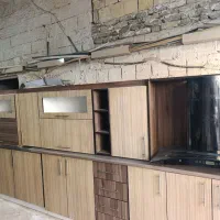 کابینت بدنه فلزی درب MDF در حد نو
