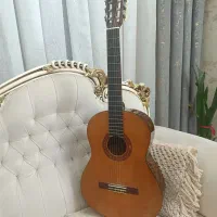 گیتار یاماها c 40
