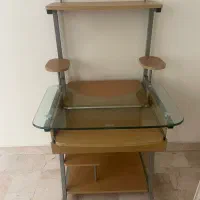 میز کامپیوتر چند منظوره
