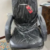 صندلی در حد نو